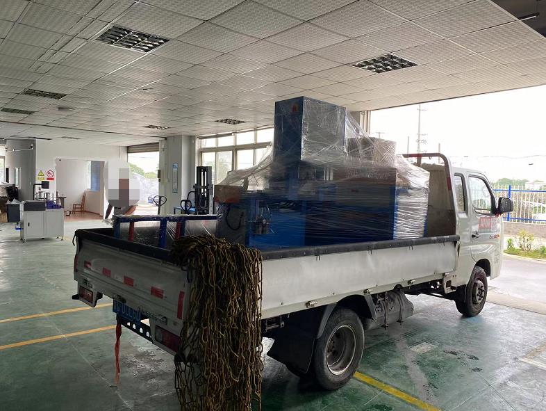 【寧波】高精密全自動切鋁機SDY-Q450，客戶用來切割散熱器，出庫走起?。? /></a></dt>
                        <dd>
                            <h3><a href=